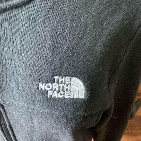 The North Face gorpcore black fleece L full zip outdoorsy jacket - Picture 2 of 5